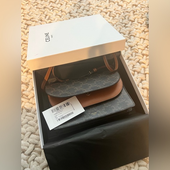 CELINE TRIOMPHE HANDBAG AND CROSSBODY - Picture 1 of 11